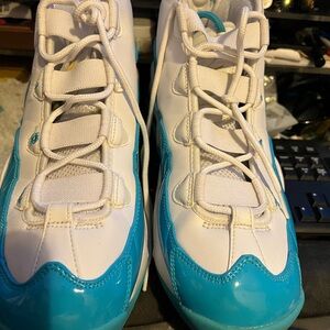 Men’s Nike Air High Tops Uptempo